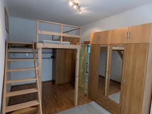 Pronájem bytu 2+kk, Praha - Vysočany, Pod strojírnami, 48 m2