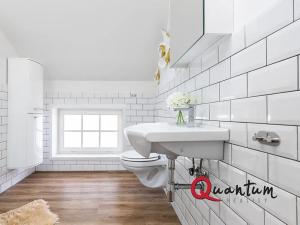 Prodej rodinného domu, Praha - Horní Počernice, Na Myšině, 327 m2