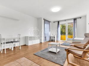 Pronájem bytu 1+kk, Praha - Kyje, Sicherova, 38 m2