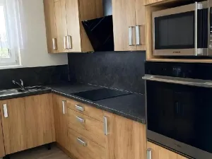 Prodej rodinného domu, Králův Dvůr, Na Vinohradech, 95 m2