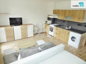 Pronájem bytu 1+kk, Plzeň - Bolevec, Kaznějovská, 40 m2