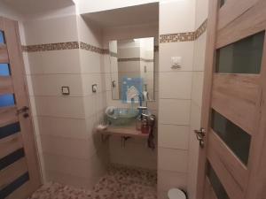 Pronájem obchodního prostoru, Plzeň, sady 5. května, 34 m2