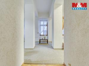 Prodej bytu 1+kk, Plzeň - Vnitřní Město, Veleslavínova, 59 m2