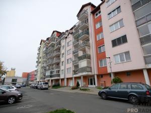 Pronájem bytu 2+kk, Olomouc, Novosadský dvůr, 51 m2