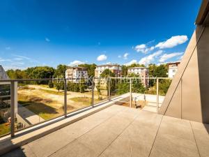 Pronájem bytu 3+kk, České Budějovice - České Budějovice 2, Branišovská, 70 m2