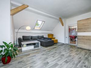 Prodej bytu 3+1, Heřmanova Huť, Tyršova, 72 m2