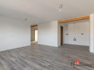 Prodej bytu 3+kk, Újezd u Brna, 9. května, 83 m2