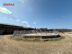 Prodej pozemku, Spálené Poříčí, 166477 m2