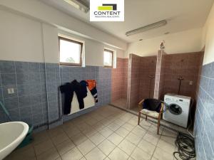 Pronájem obchodního prostoru, Praha - Březiněves, Vzdálená, 785 m2