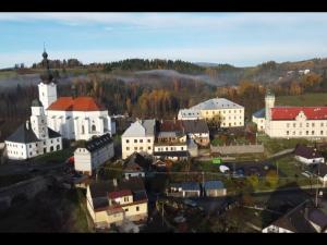 Prodej komerční nemovitosti, Branná, 41 m2