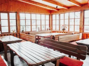 Prodej komerční nemovitosti, Branná, 42 m2