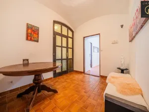 Prodej zemědělského objektu, Roztoky, 300 m2