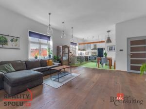 Prodej bytu 3+kk, Praha - Holešovice, U Uranie, 95 m2