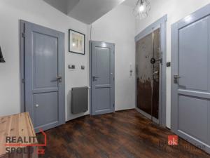 Prodej bytu 3+kk, Praha - Holešovice, U Uranie, 95 m2