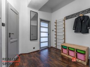 Prodej bytu 3+kk, Praha - Holešovice, U Uranie, 95 m2