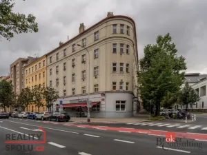 Prodej bytu 3+kk, Praha - Holešovice, U Uranie, 95 m2