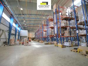 Pronájem výrobních prostor, Kněževes, Nad Kovárnou, 6398 m2