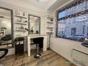 Pronájem obchodního prostoru, Praha - Žižkov, Prokopova, 5 m2