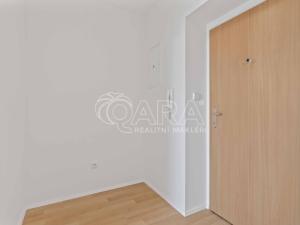 Pronájem bytu 3+kk, Praha - Vysočany, Spojovací, 91 m2