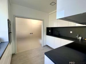 Prodej bytu 3+1, Jesenice, 92 m2