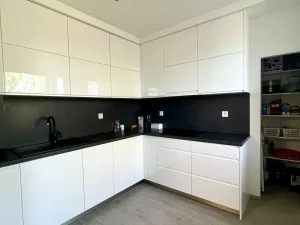 Prodej bytu 3+1, Jesenice, 92 m2