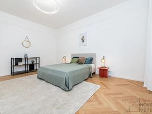 Prodej bytu 4+kk, Praha - Holešovice, Na Maninách, 95 m2