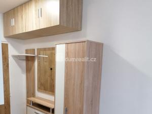 Pronájem bytu 1+kk, Mariánské Lázně, Kubelíkova, 26 m2