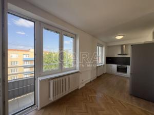 Pronájem bytu 2+kk, Praha - Vršovice, U Slavie, 54 m2
