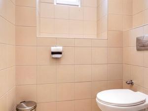 Pronájem kanceláře, Praha - Vršovice, 144 m2