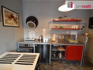 Pronájem bytu 1+kk, Praha - Smíchov, Na Hřebenkách, 52 m2