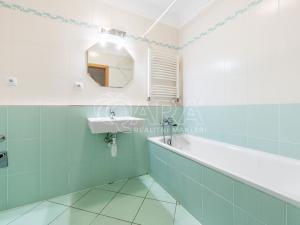 Pronájem bytu 3+kk, Praha - Dolní Měcholupy, Kryšpínova, 84 m2