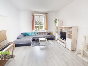 Pronájem bytu 2+kk, Kuks, 70 m2