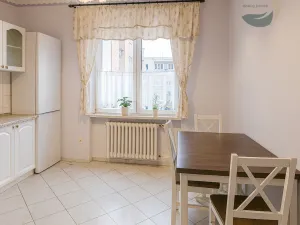 Prodej bytu 3+1, Klatovy - Klatovy V, Měchurova, 68 m2