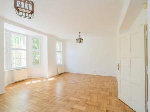 Pronájem vily, Praha - Střešovice, Cukrovarnická, 227 m2