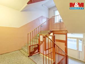 Prodej bytu 3+1, Karlovy Vary, U Koupaliště, 70 m2