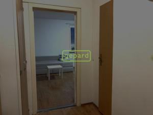 Pronájem bytu 1+1, Liberec - Liberec XIII-Nové Pavlovice, Bezová, 39 m2