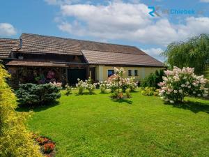 Prodej rodinného domu, Kozlovice, 283 m2