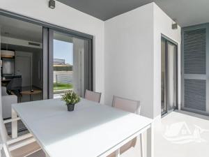 Prodej bytu 3+kk, Torrevieja, Španělsko, 60 m2