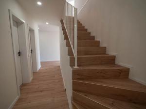 Prodej rodinného domu, Popovičky, Na Skalce, 340 m2