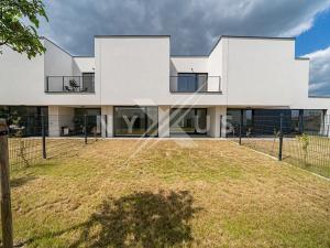 Prodej rodinného domu, Praha - Lysolaje, K Housličkám, 250 m2