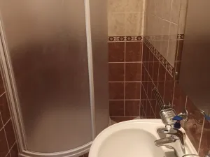 Pronájem bytu 2+1, Holešov, nám. Dr. E. Beneše, 67 m2