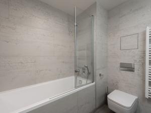 Pronájem bytu 4+kk, Praha - Košíře, Pod Kavalírkou, 102 m2