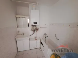 Prodej bytu 3+1, Opava, Polní, 69 m2