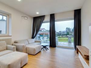 Pronájem bytu 2+kk, Jirny - Nové Jirny, Dělnická, 60 m2