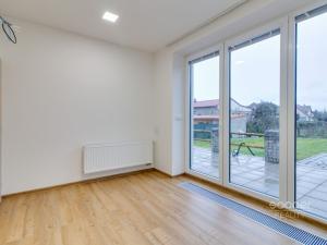 Pronájem bytu 2+kk, Jirny - Nové Jirny, Dělnická, 60 m2
