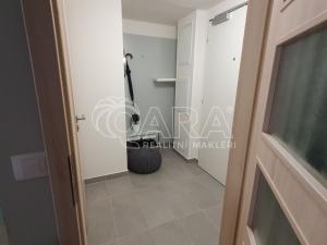 Pronájem bytu 1+kk, Praha - Stodůlky, Petržílkova, 42 m2
