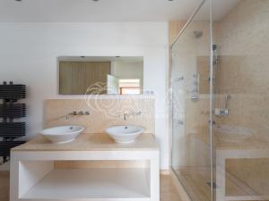 Pronájem vily, Statenice, U Školy, 364 m2