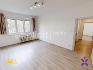 Pronájem bytu 2+1, Kroměříž, Velehradská, 62 m2