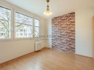 Pronájem bytu 3+1, Praha, V rovinách, 56 m2