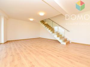 Pronájem bytu 4+kk, Beroun - Beroun-Město, Na Máchovně, 108 m2